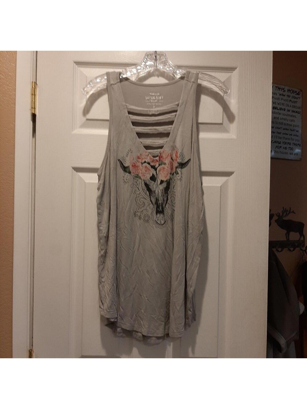 Torrid Cold Crush Lot Sleeveless Tank 2x